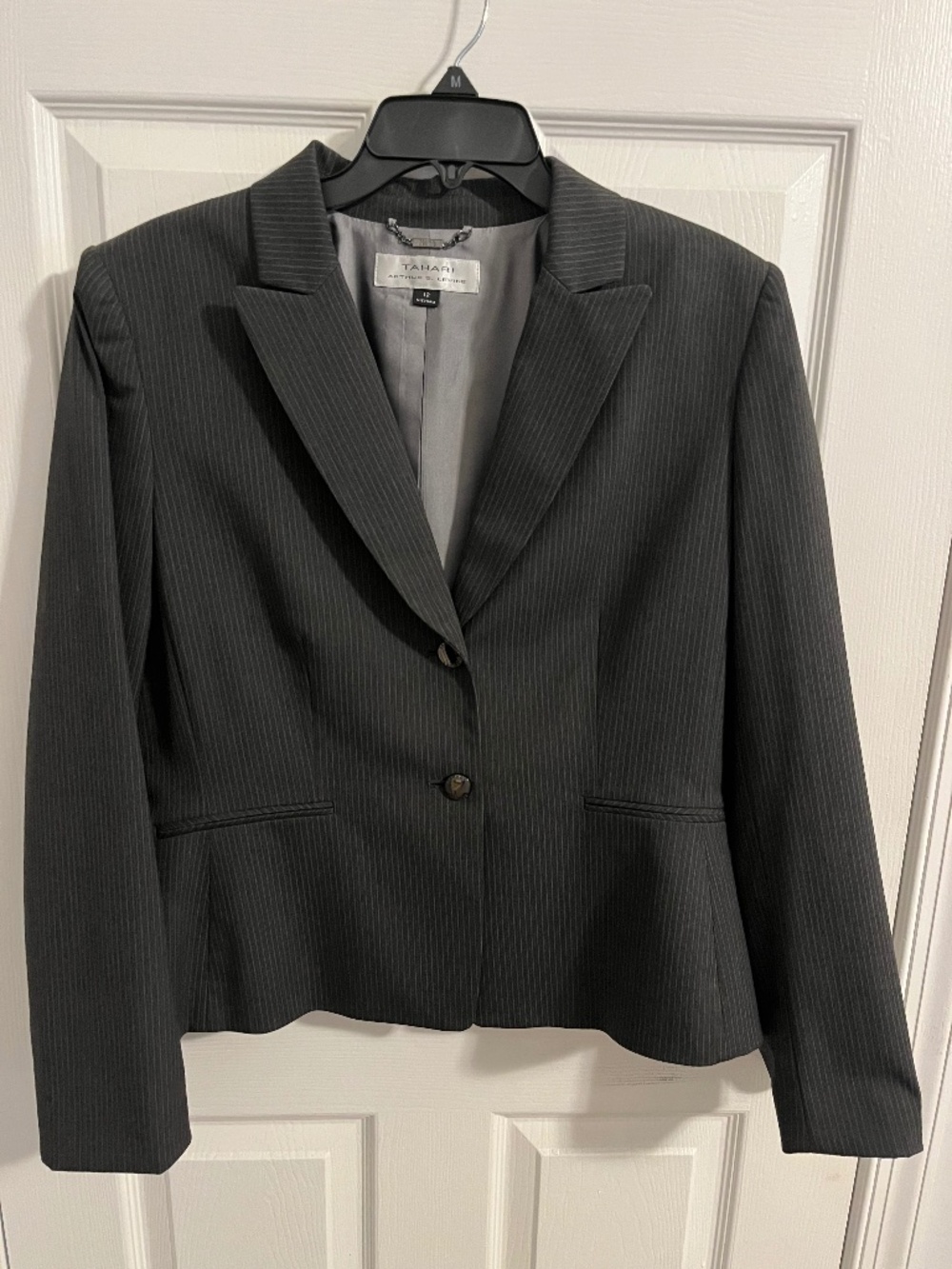 Tahari Arthur S. Levine Gray Pinstripe Blazer